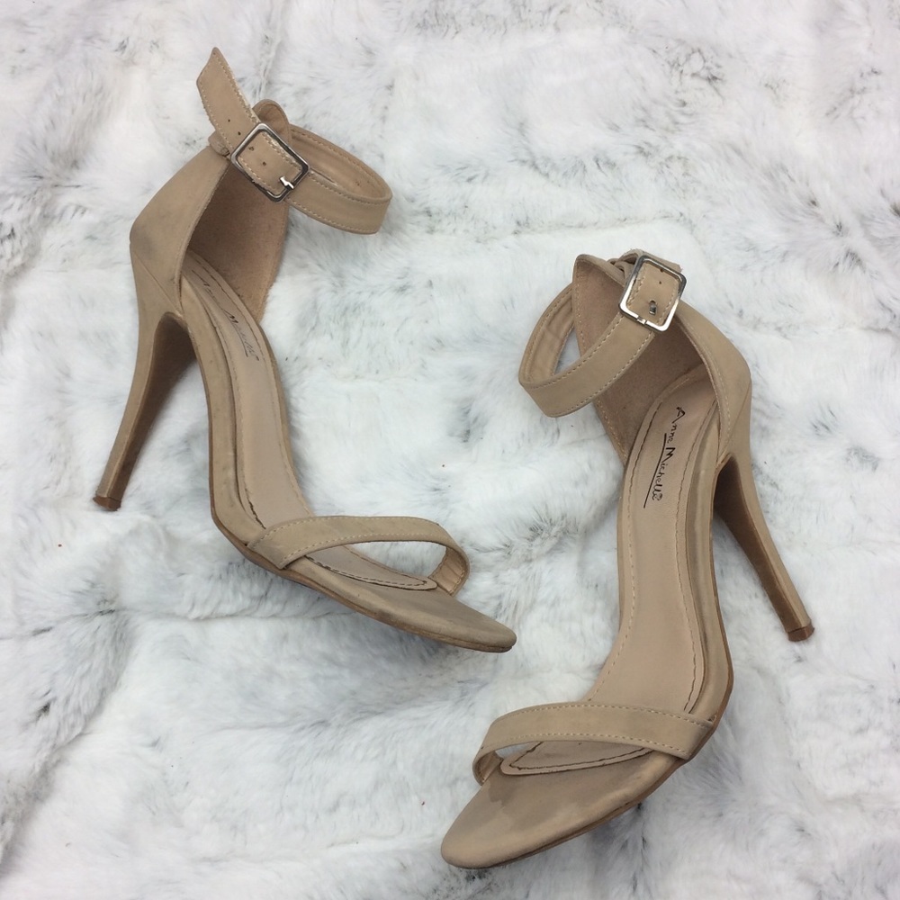 Anne Michelle Strappy Heels